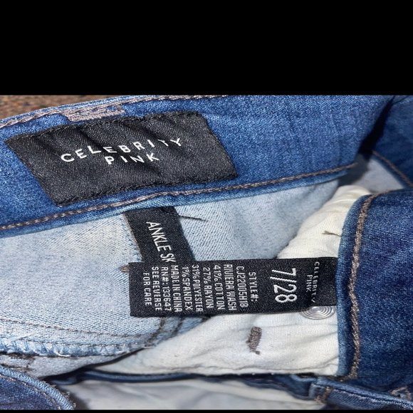 Celebrity Pink Blue jeans/jeggings size 7/28 - Picture 4 of 4